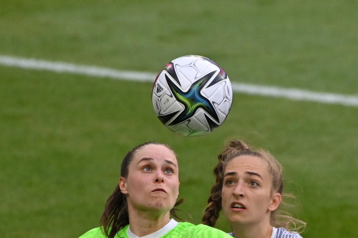 Pričakovani, a težko prigarani zmagi Nizozemk in Švedinj