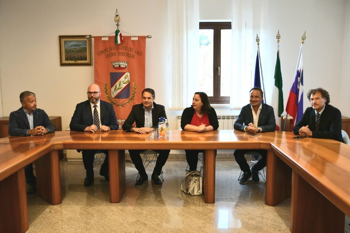Vlada Republike Slovenije misli tudi na Slovence v Italiji