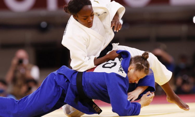 Slovenski judo v Perthu do dveh zmag in dveh drugih mest