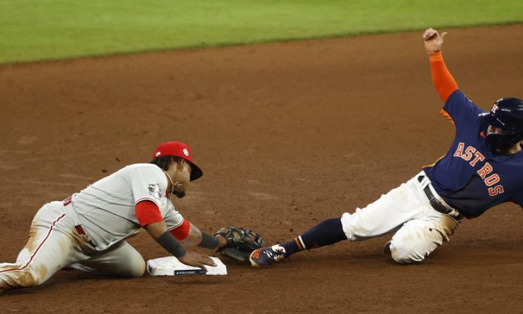 Houston izenačil v finalu lige MLB