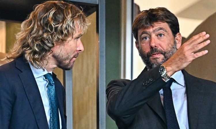 Odstopila upravni odbor in predsednik Juventusa Agnelli