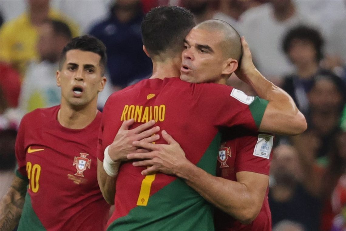 Portugalci po zmagi nad Urugvajci že v osmini finala