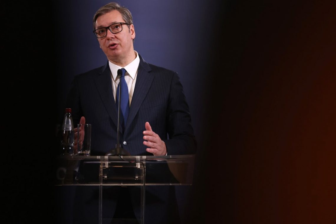 Vučić po zasedanju sveta za nacionalno varnost pozval k zadržanosti