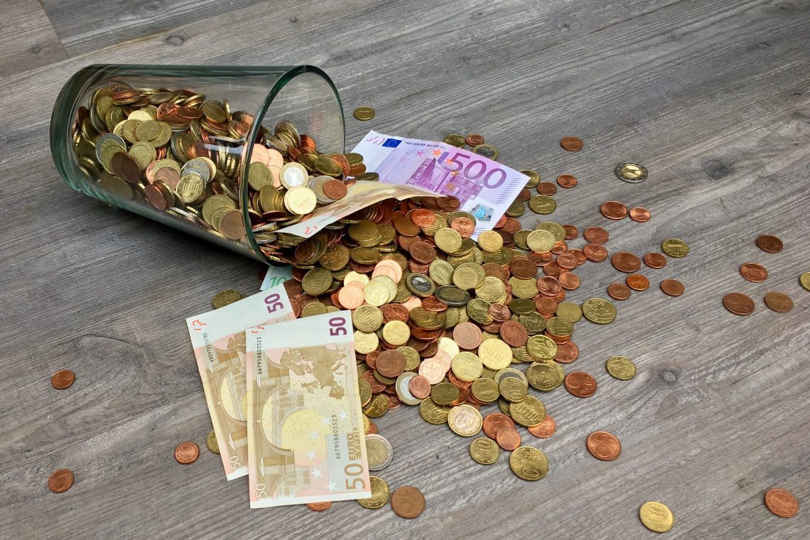 Dijaške skupnosti pozivajo k uvedbi subvencij oskrbnin v dijaških domovih za dijake iz socialno šibkih družin
