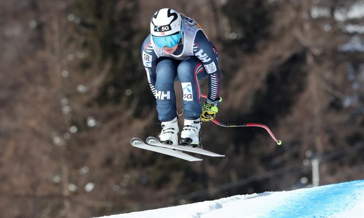 Mowinckel zmagala na superveleslalomu, Štuhec s 13. mestom do izida sezone