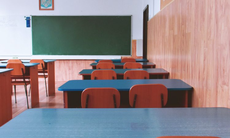 V Zavratcu pri Idriji si prizadevajo za vnovično odprtje šole