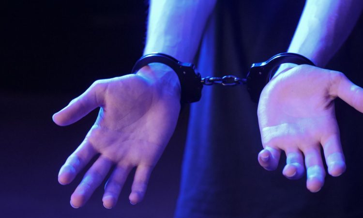 Osumljeni za umor 26-letnika v Murski Soboti po odpustu iz bolnišnice v priporu