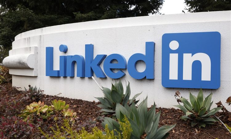 Linkedin v ukinitev svoje aplikacije na Kitajskem 