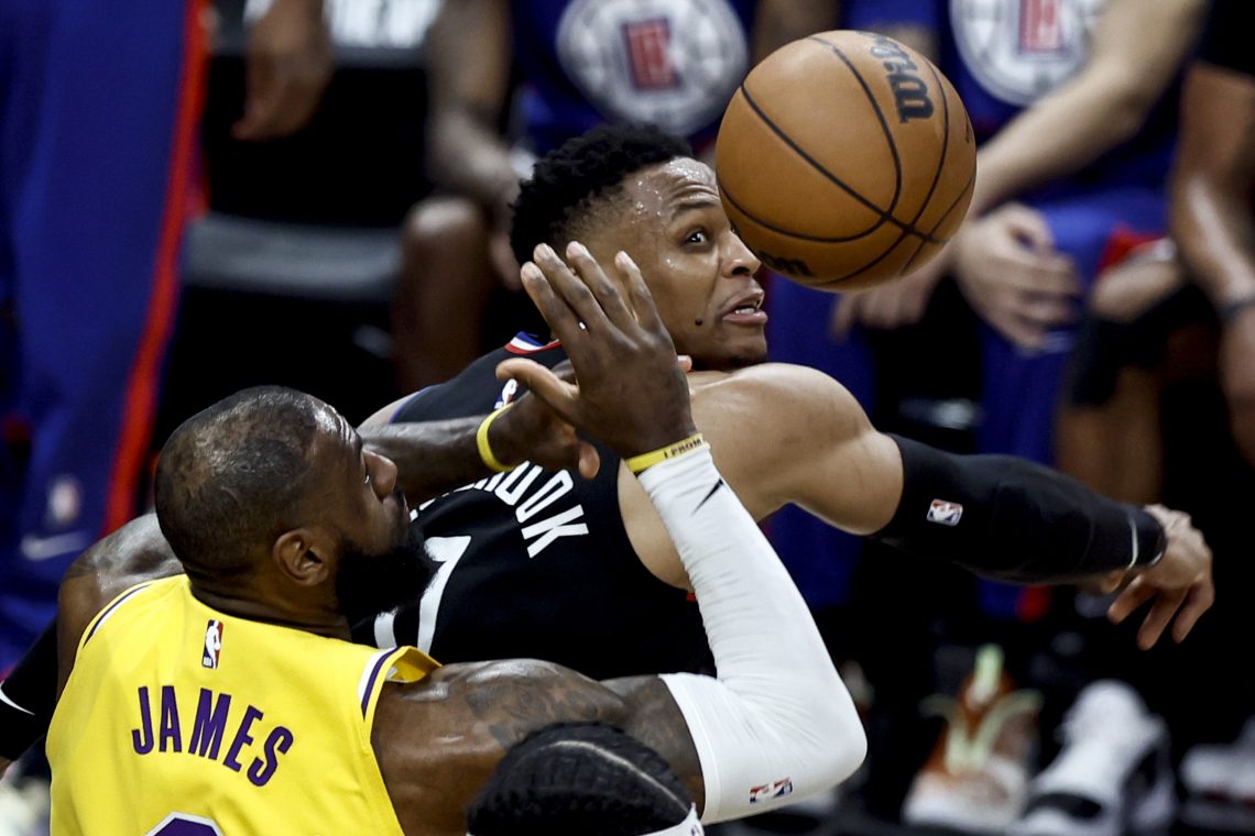 LA Lakers in Miami Heat le še zmaga manjka za polfinale NBA