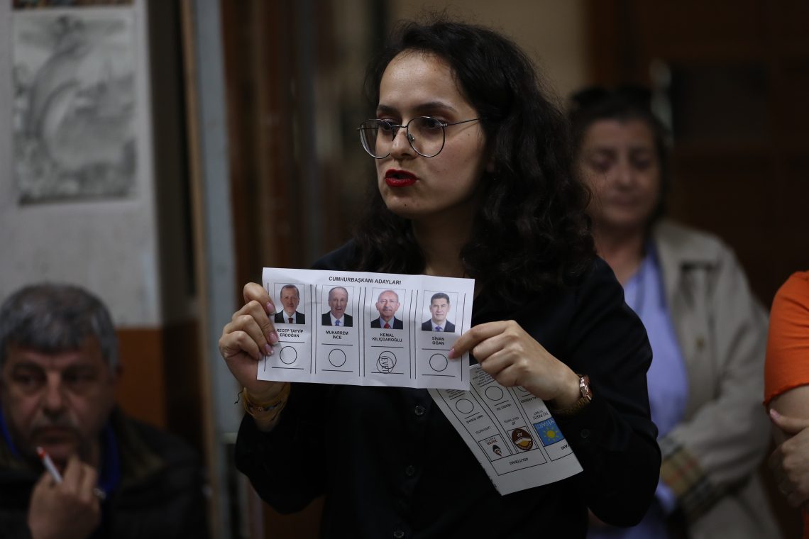 Na predsedniških volitvah v Turčiji se obeta drugi krog