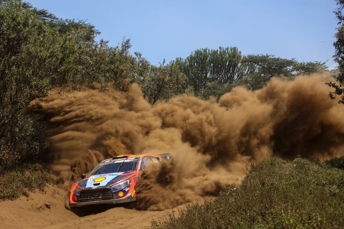 Neuville diskvalificiran na reliju po Keniji in ob drugo mesto v SP