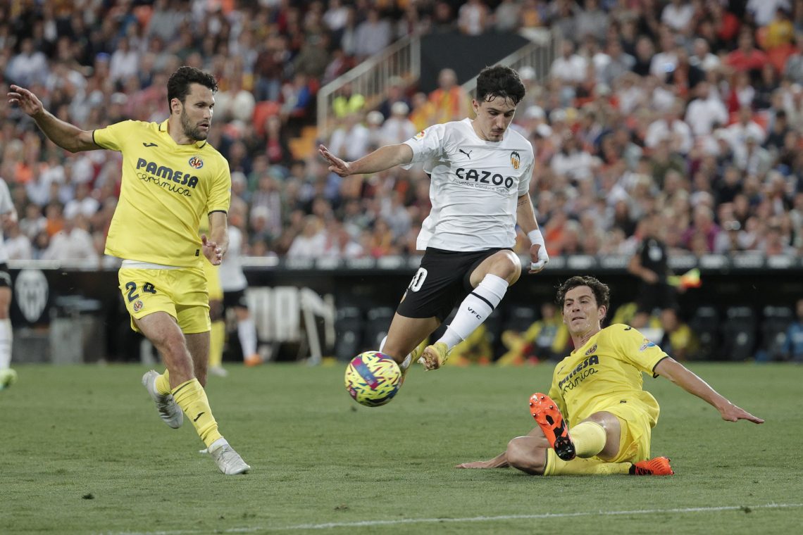 Torres iz Villarreala v Aston Villo