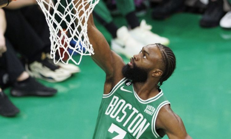 Jaylen Brown pred podpisom najbolj donosne pogodbe v ligi NBA 