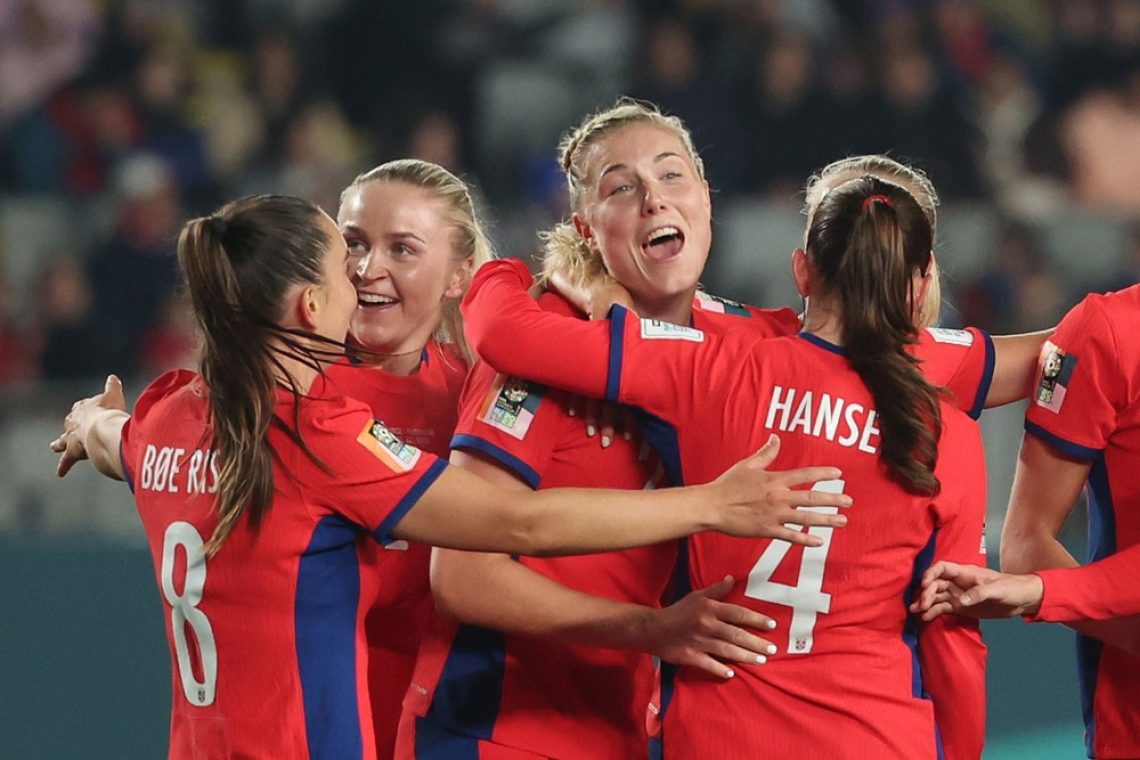Norvežanke s 6:0 nadigrale Filipinke na SP, Nova Zelandija izpadla