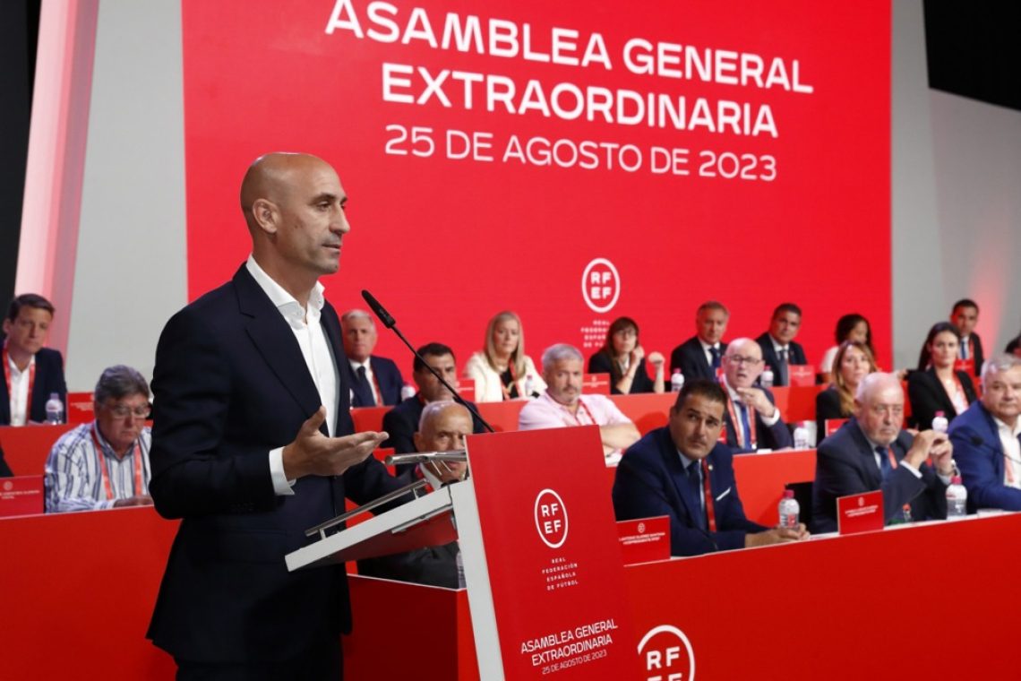 Zasuk po incidentu s poljubom na SP: Rubiales ne bo odstopil