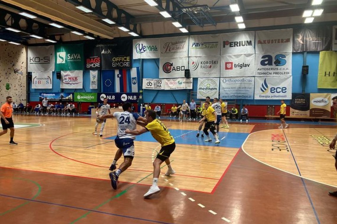 Rokometaši Sviša Ivančne Gorice so v gosteh premagali Slovenj Gradec s 26:25