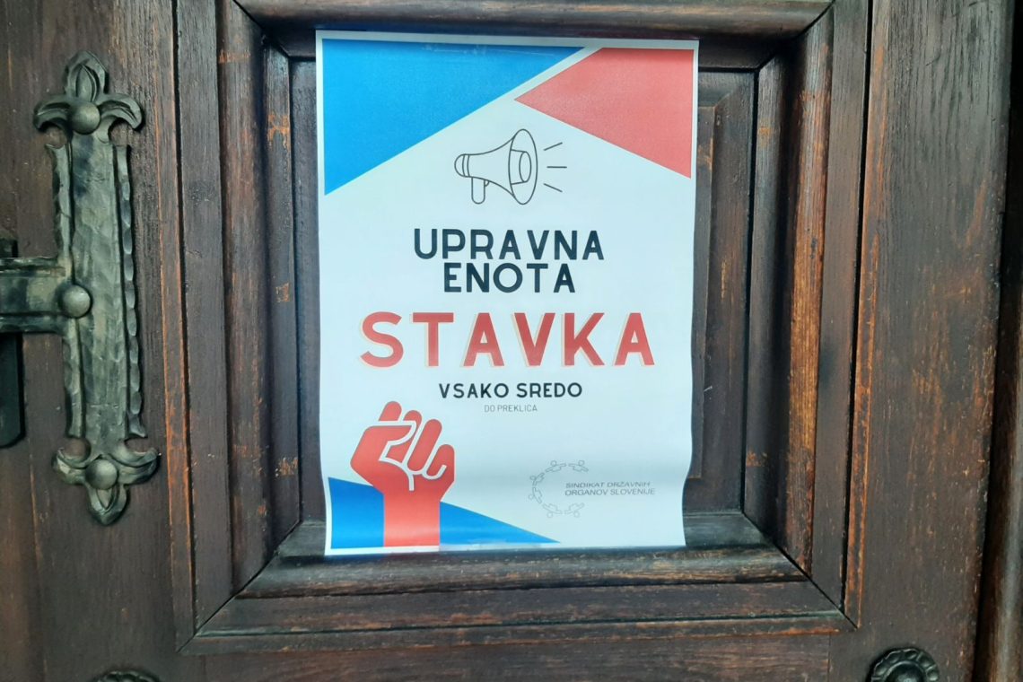 Na večini upravnih enot stavka do preklica ob razširjenem naboru nujnih nalog