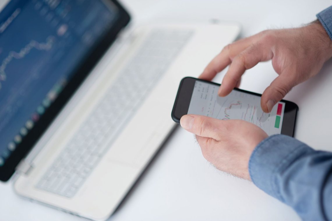 Po telefonskem pogovoru o kriptovalutah ostal brez 25.000 evrov
