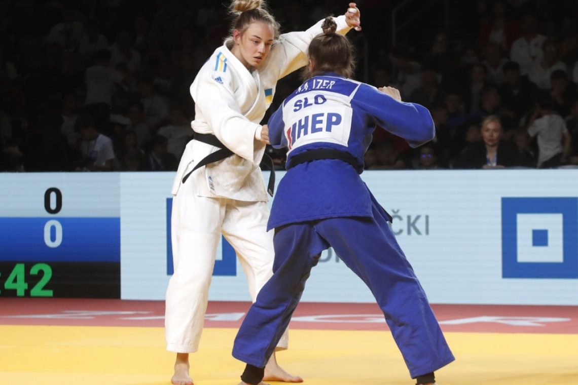 Kaja Kajzer na pariških igrah izgubila v prvem krogu