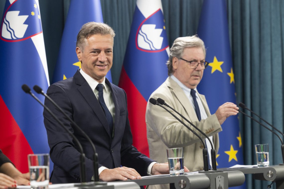 Golob: Sloveniji z izmenjavo zapornikov uspel zgodovinski met