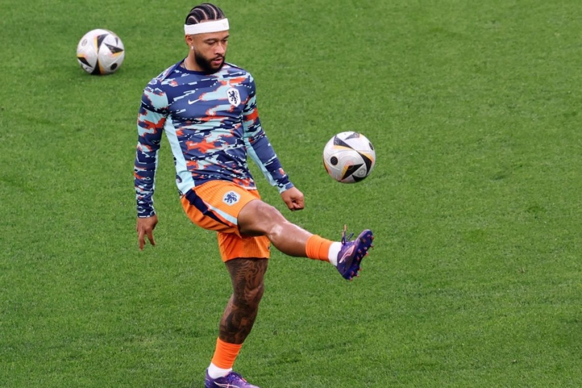 Depay se seli v Brazilijo