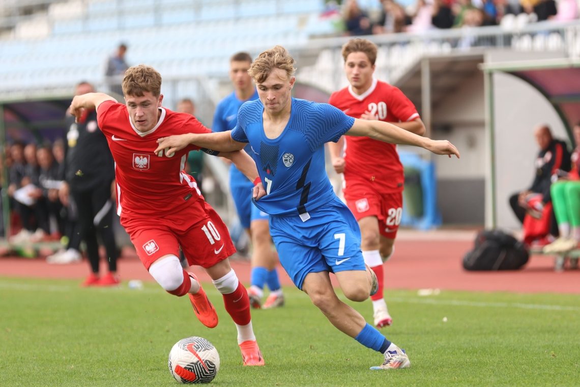 Slovenski kadeti po remiju z Poljsko napredovali v elitni krog kvalifikacij