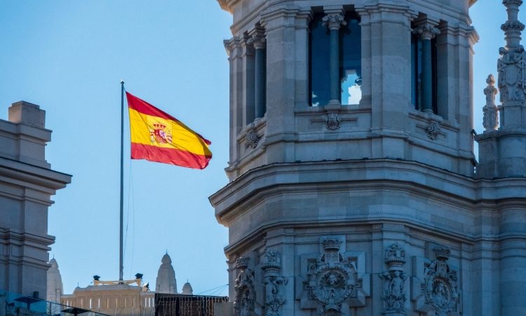 Baku in Madrid za finale LP 2027, štiri mesta za ženski finale