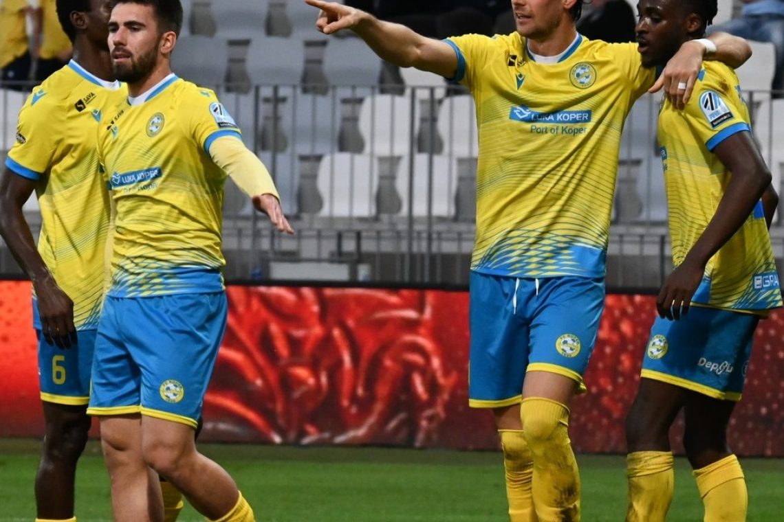Nogometaši Kopra so premagali Bravo s 3:2
