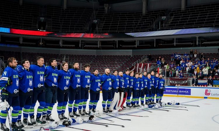 Slovenska hokejska reprezentanca je izgubila z Madžarsko z 2:6