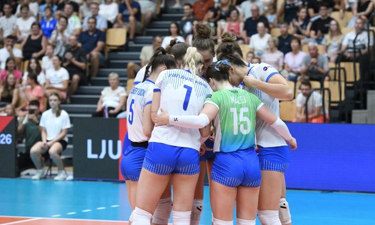  Slovenski odbojkarji in odbojkarice uspešni na evropskih in azijskih parketih