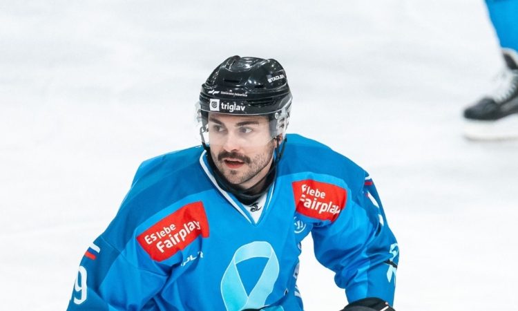 Hokejisti Olimpije Ljubljane so po kazenskih strelih premagali Salzburg z 2:1