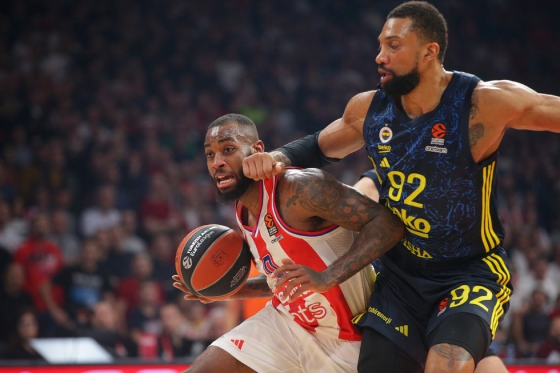 Fenerbahče po preobratu do nove zmage