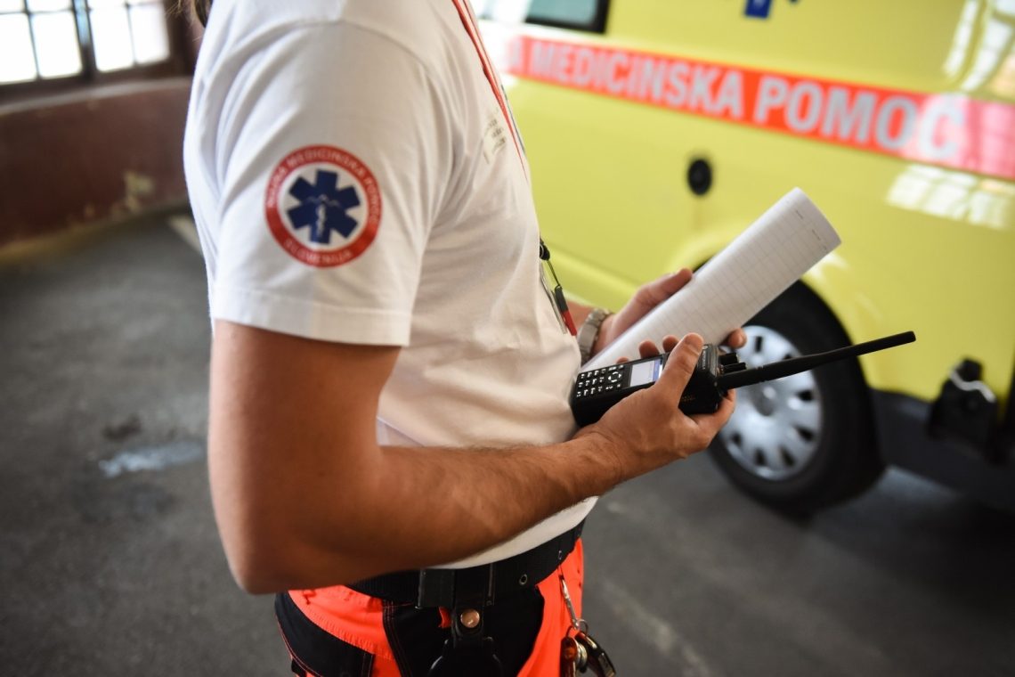 V ZD Ljubljana izjemno povečan obisk, za okrepitev ekip kličejo zdravstvene delavce