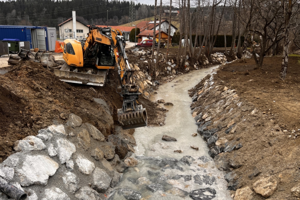 Na Koroškem dokončana gradnja mostu v Podgorju in sanacija prepusta čez Potok