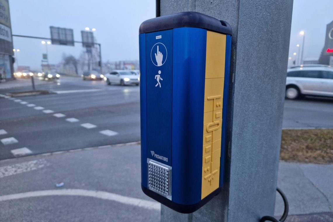V Celju nadgradnja semaforjev za varnejšo mobilnost slepih in slabovidnih