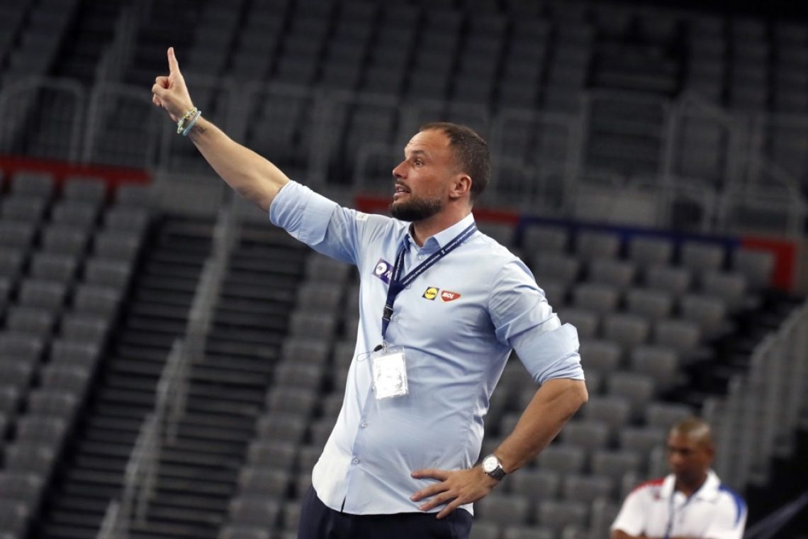 Zorman pred kvalifikacijskima tekmama predstavil seznam rokometašev