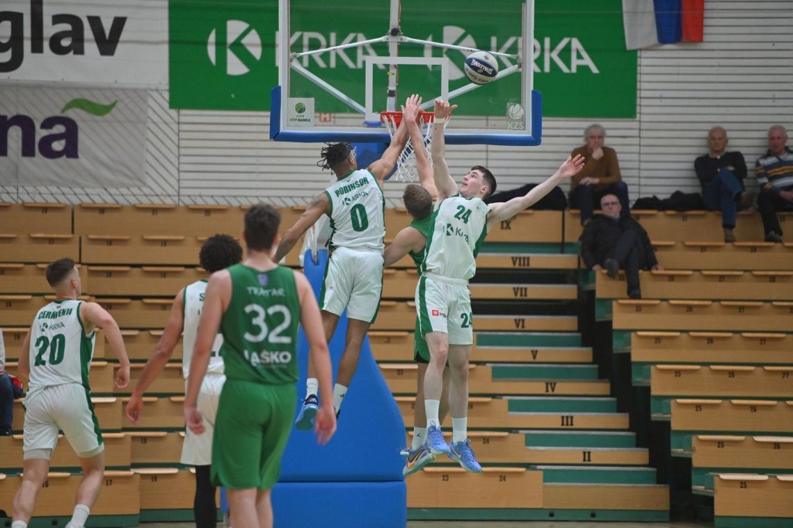 Košarkarji Krke so premagali Zlatorog Laško z 78:69 