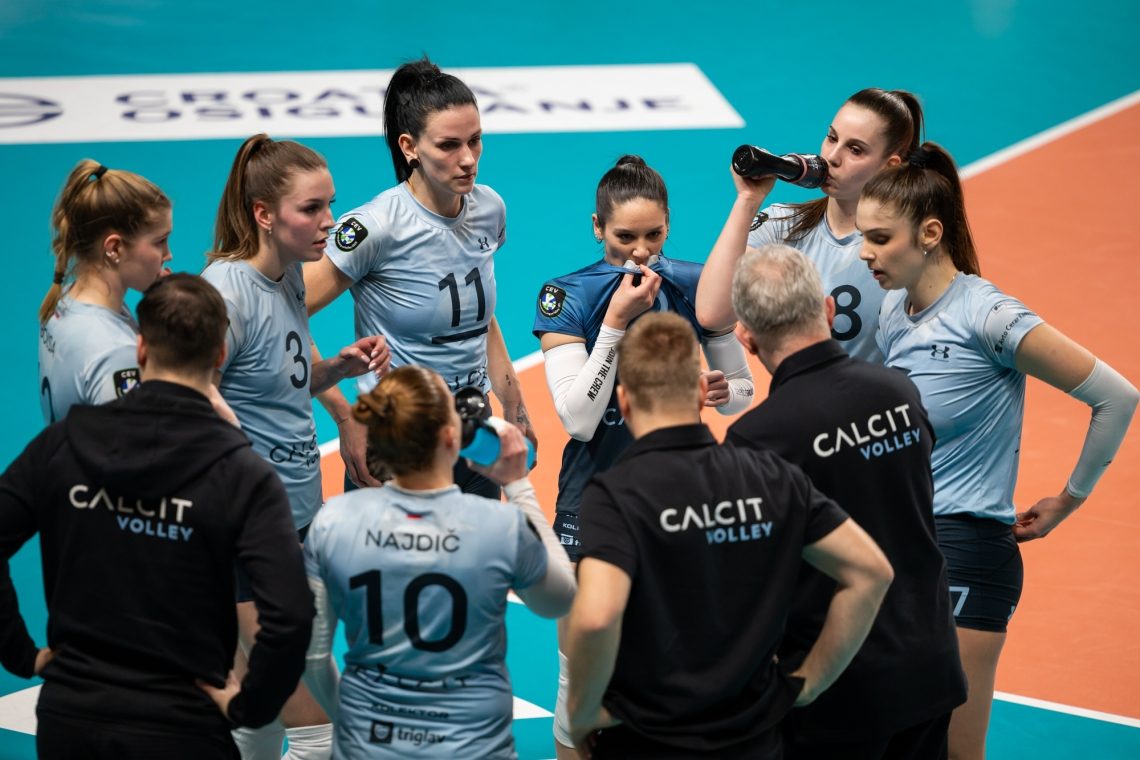 Calcit Volley korak do polfinala