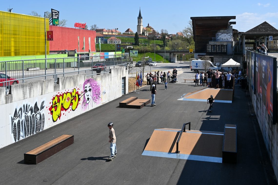 V Novem mestu odprli novi skate park