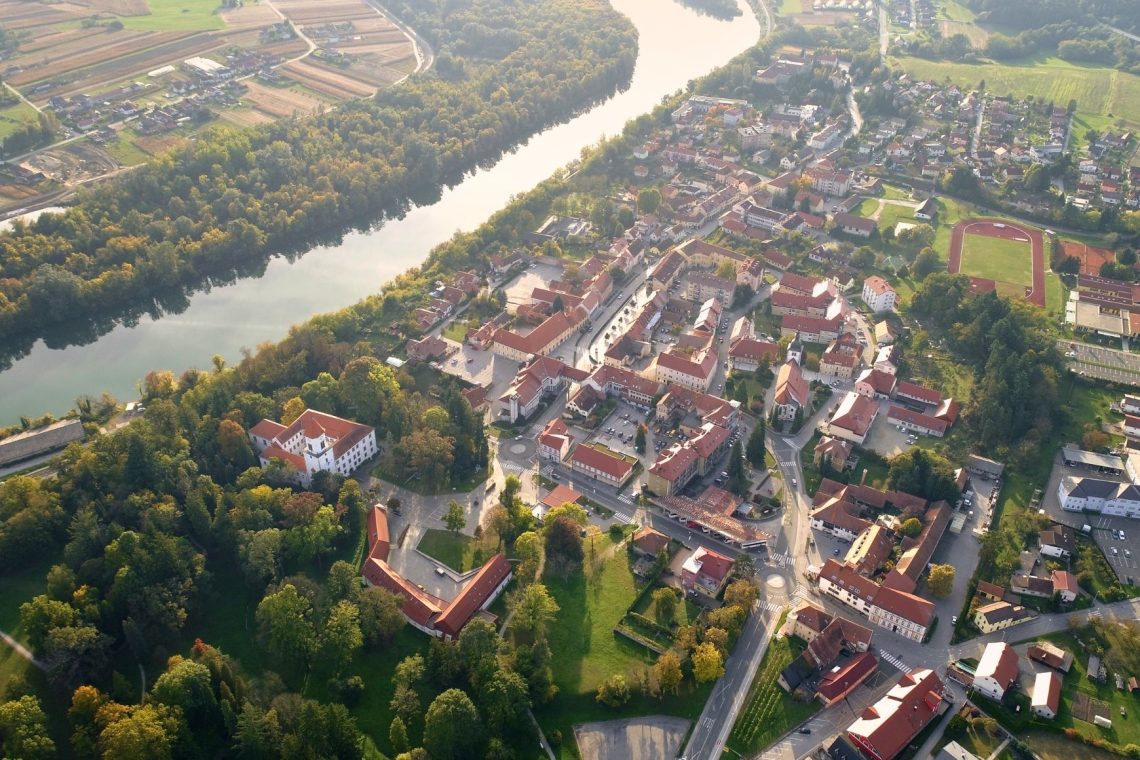 Občina Ormož opozarja na izpuste iz bioplinarne in poziva pristojne k ukrepanju
