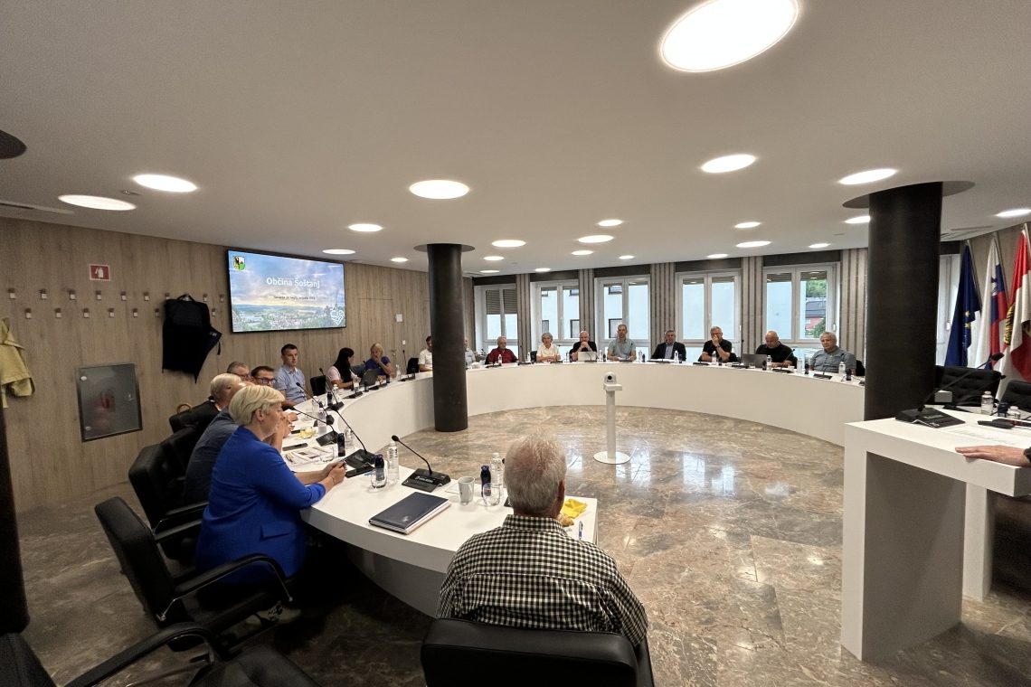 Minister Novak v Šoštanju o sanaciji vodovoda Ljubija in popoplavni obnovi
