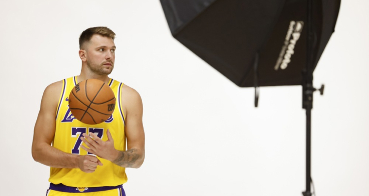 Luka Dončić in Anamaria Goltes pozdravila drugo hčerko