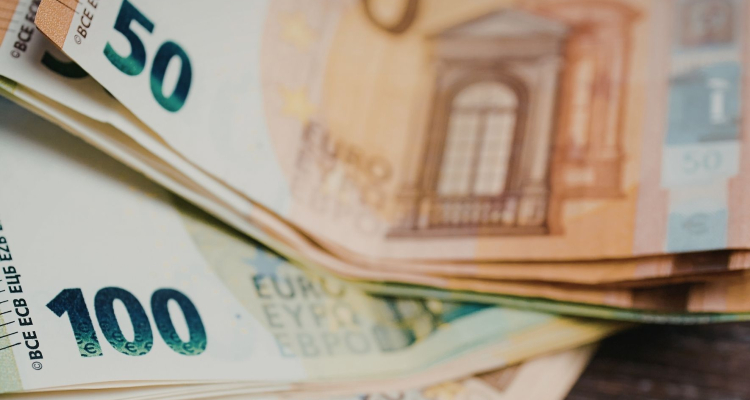 Slovenija izdala obveznice v vrednosti 1,75 milijarde evrov
