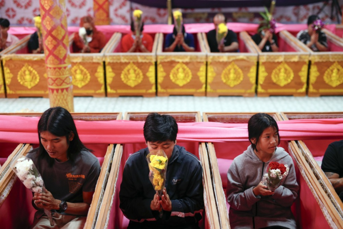 Na Tajskem novo leto pospremijo z obredom ponovnega rojstva