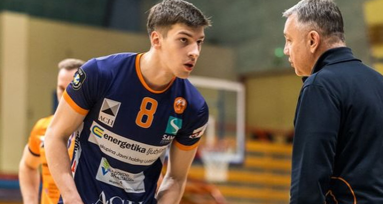 ACH Volley poražen v Ankari