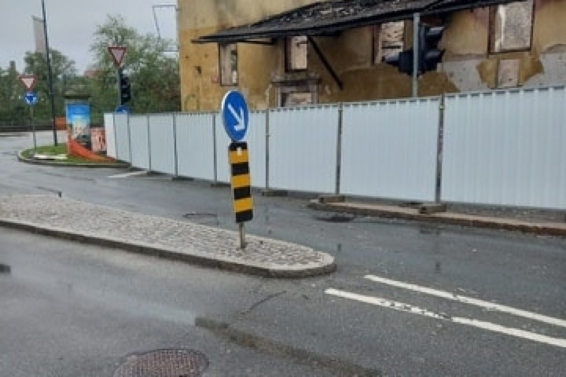 Pogoreli Majdičev mlin v Kranju prodan 