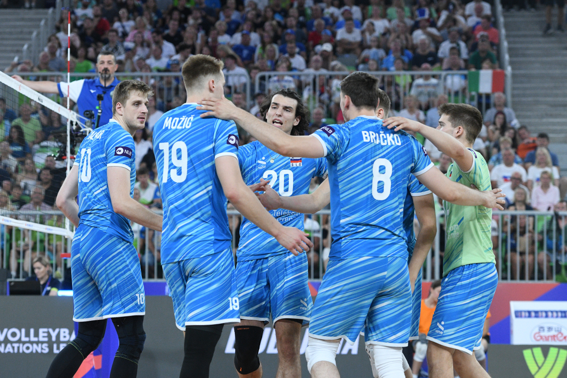 Slovence v Stožicah čakajo Italijani, Bolgari in Brazilci