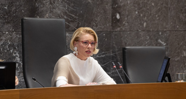Klakočar Zupančič zapušča politiko
