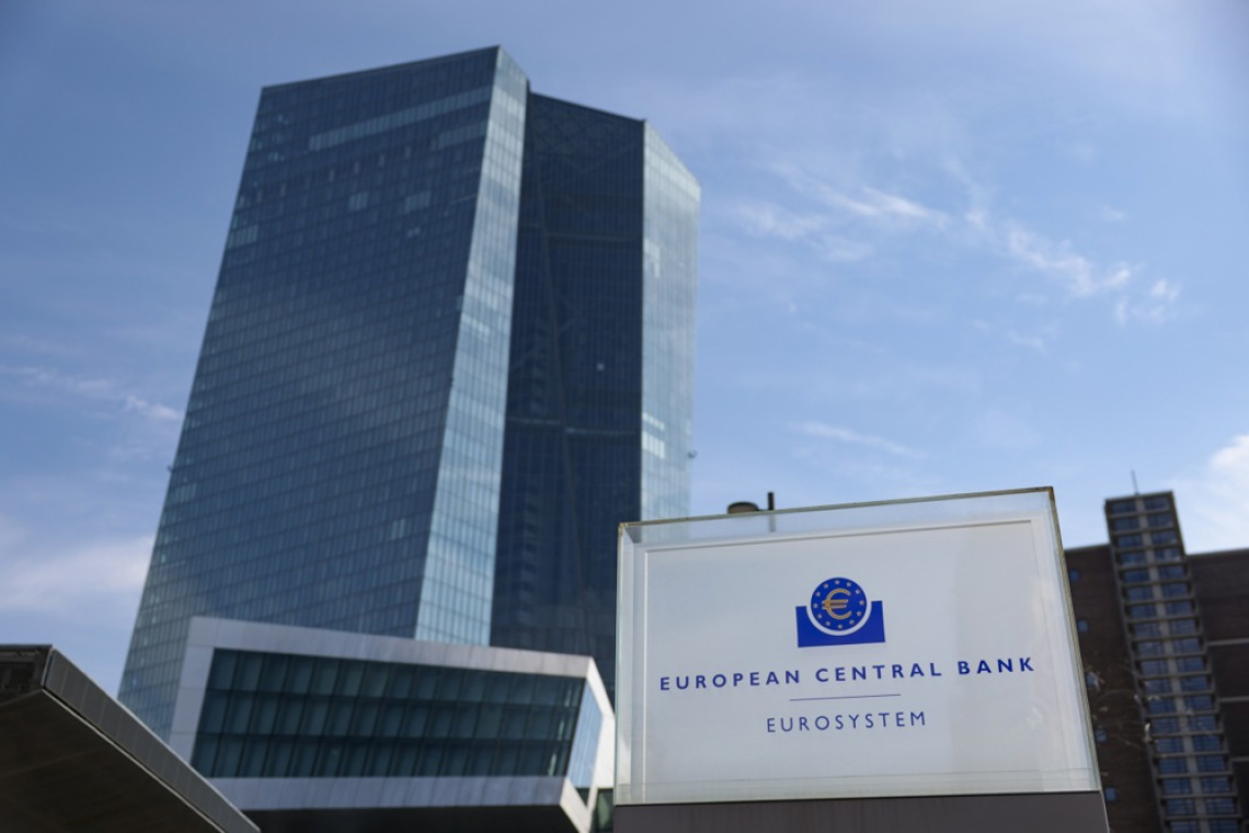 Med prazniki omejitve pri bančnih plačilih