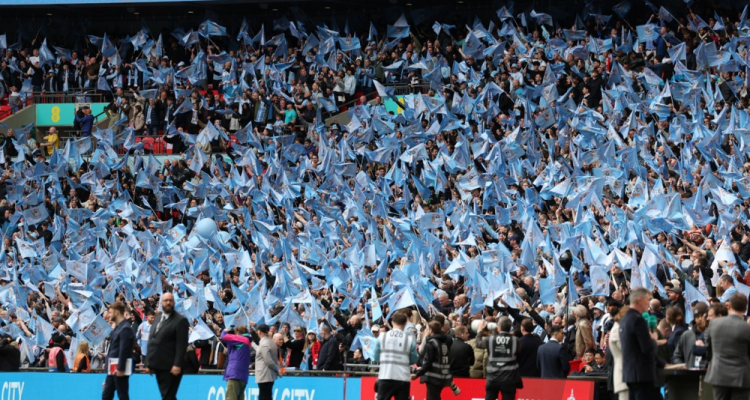 Coventry se je po 25 letih vrnil v angleško premier ligo
